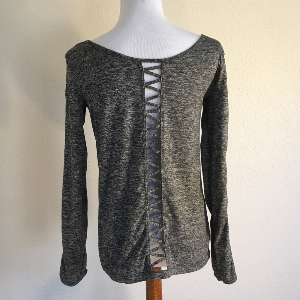 Grey Top - Picture 3 of 3